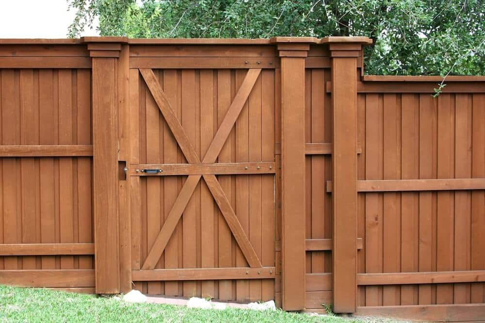 privacy fence construction Carlsbad CA